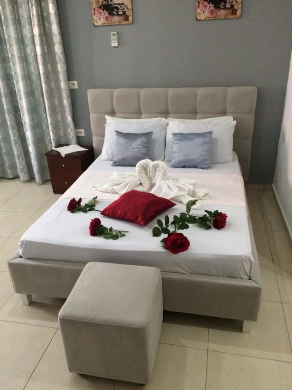 Hotel Soan Sarande Exterior photo