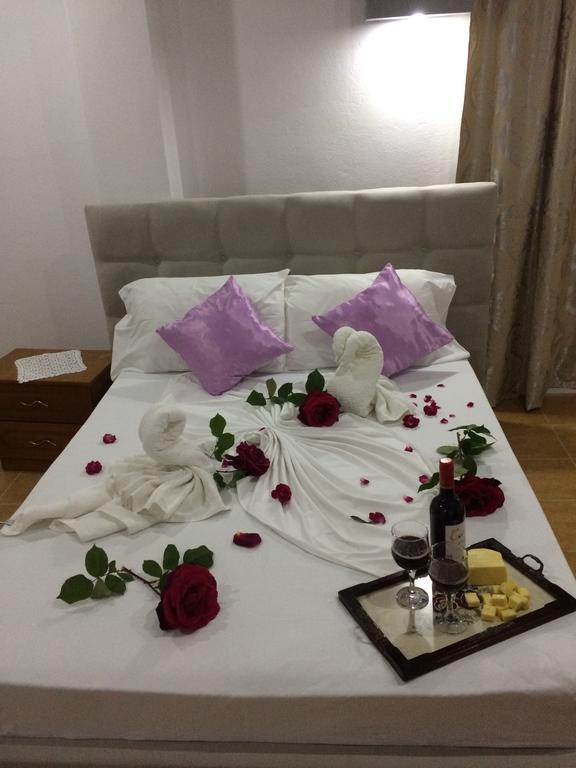 Hotel Soan Sarande Exterior photo